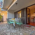 Schoene Erdgeschosswohnung Mit Sonnenterrasse By Interhome Apartment Dramalj