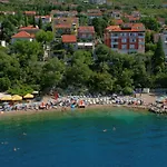 Appartamento Schoene Erdgeschosswohnung Mit Sonnenterrasse By Interhome *